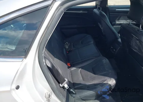 2017 Ford Fusion Hybrid Titanium from USA, damaged, VIN 3FA6P0RUXHR187969